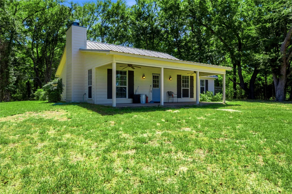 8418 County Road 3613 Murchison, TX 75778