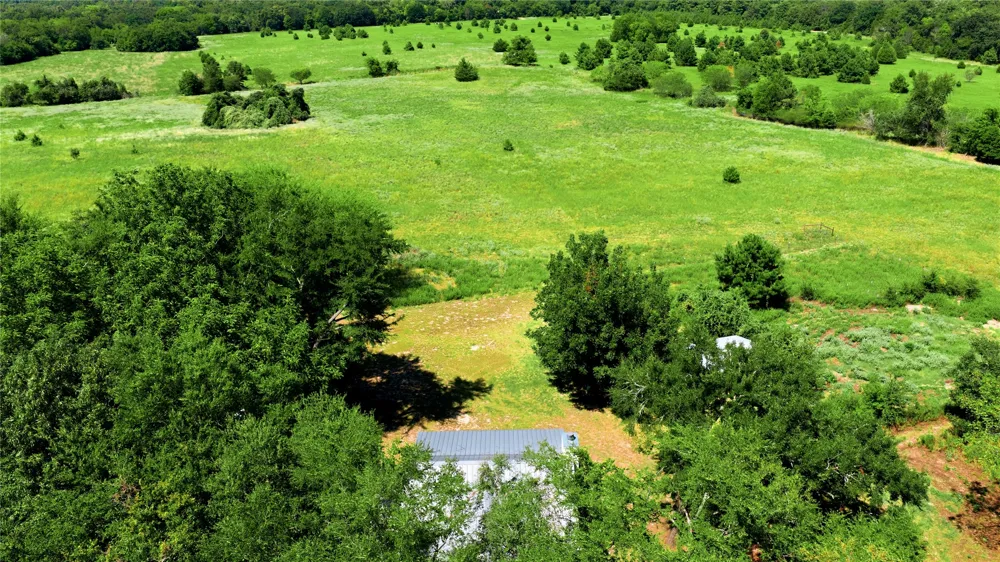 8418 County Road 3613 Murchison, TX 75778