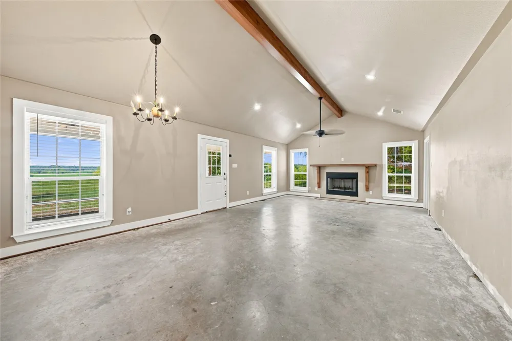 8418 County Road 3613 Murchison, TX 75778