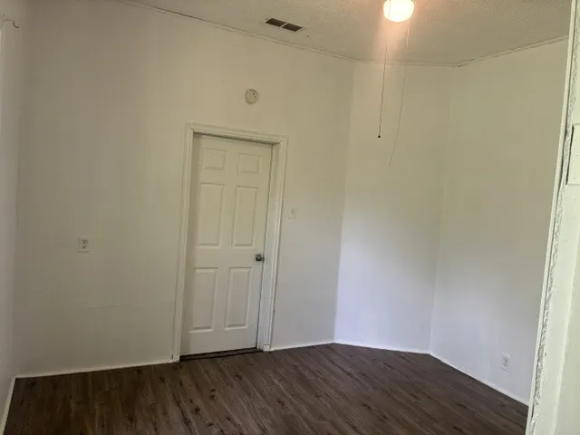 1920 Johnson Street Greenville, TX 75401