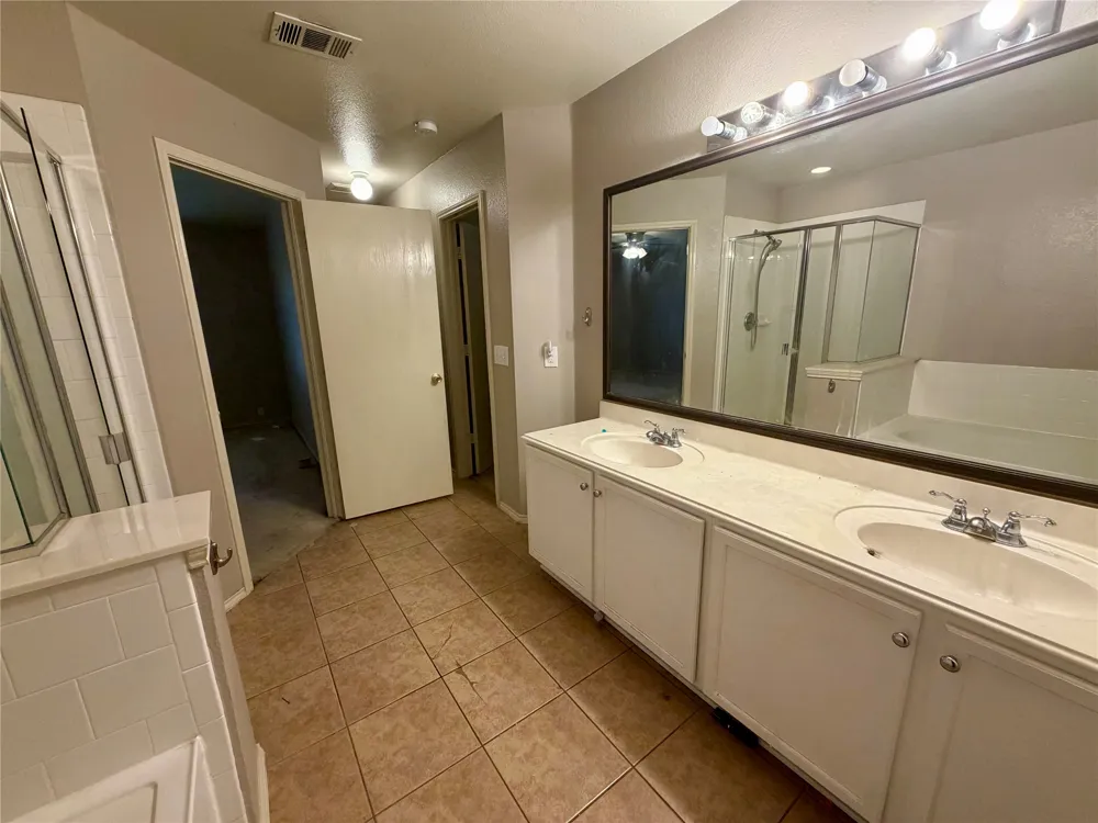 4005 Shiraz Drive Argyle, TX 76226