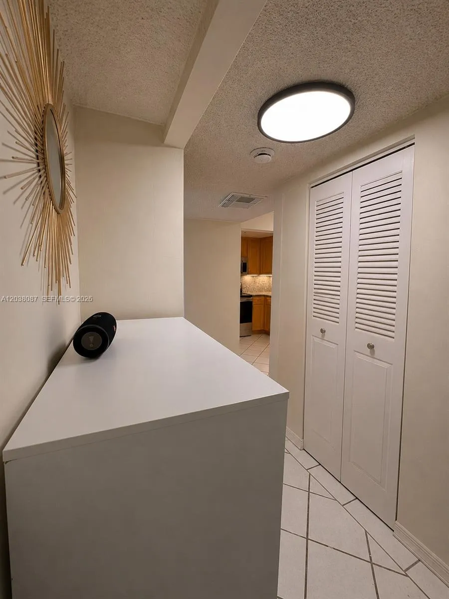 2780 NE 183rd St #810 Aventura, FL 33160