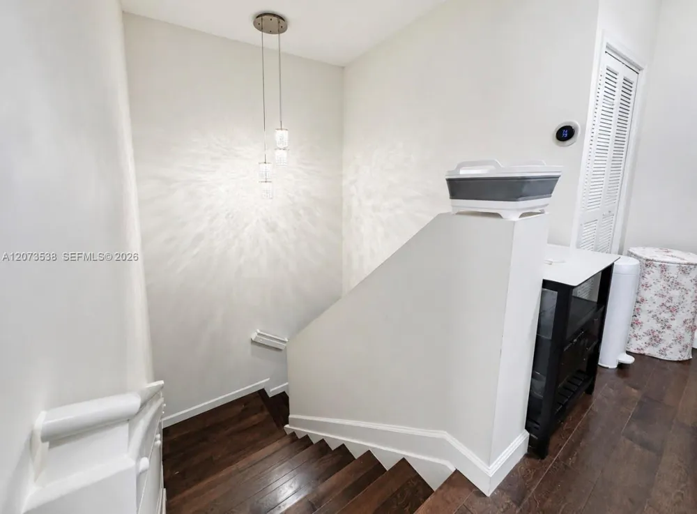 5930 NW 104th Path Doral, FL 33178