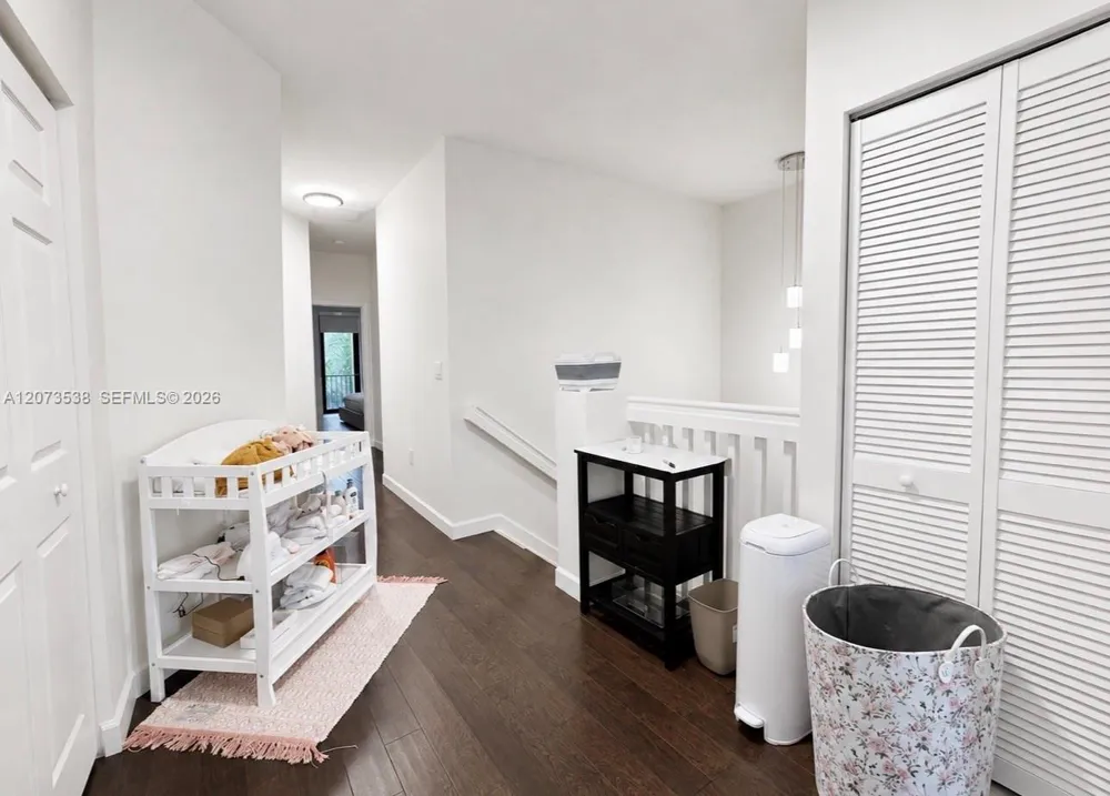 5930 NW 104th Path Doral, FL 33178