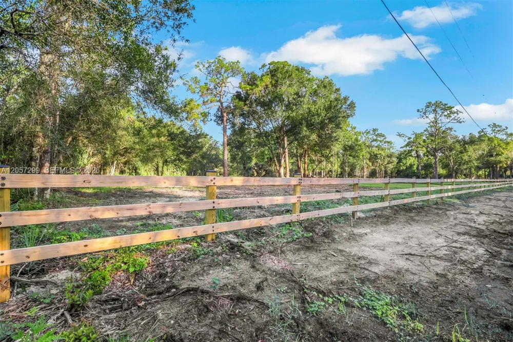 6700 Louella dr Fort Myers, FL 33905