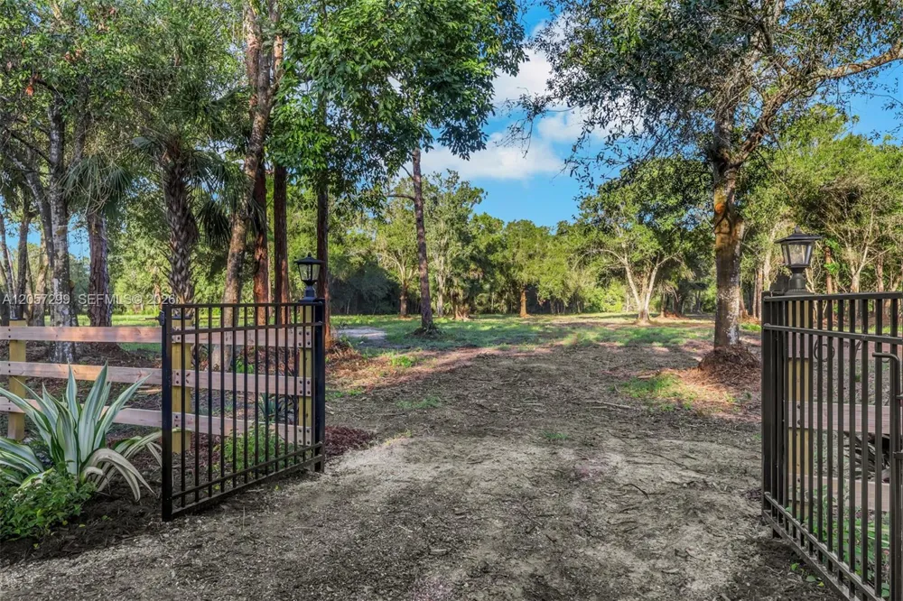 6700 Louella dr Fort Myers, FL 33905