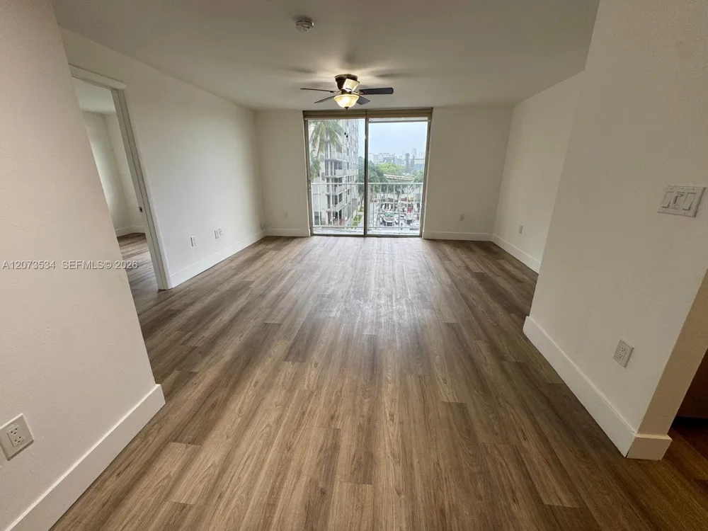 1720 NW N River Dr #408 Miami, FL 33125