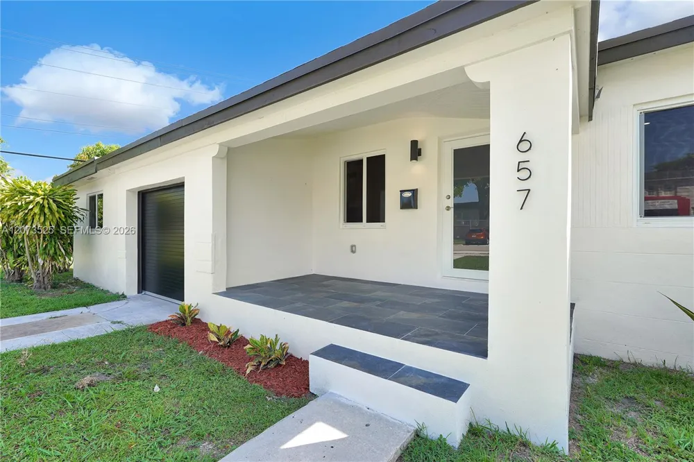 657 Ahmad St Opa-Locka, FL 33054