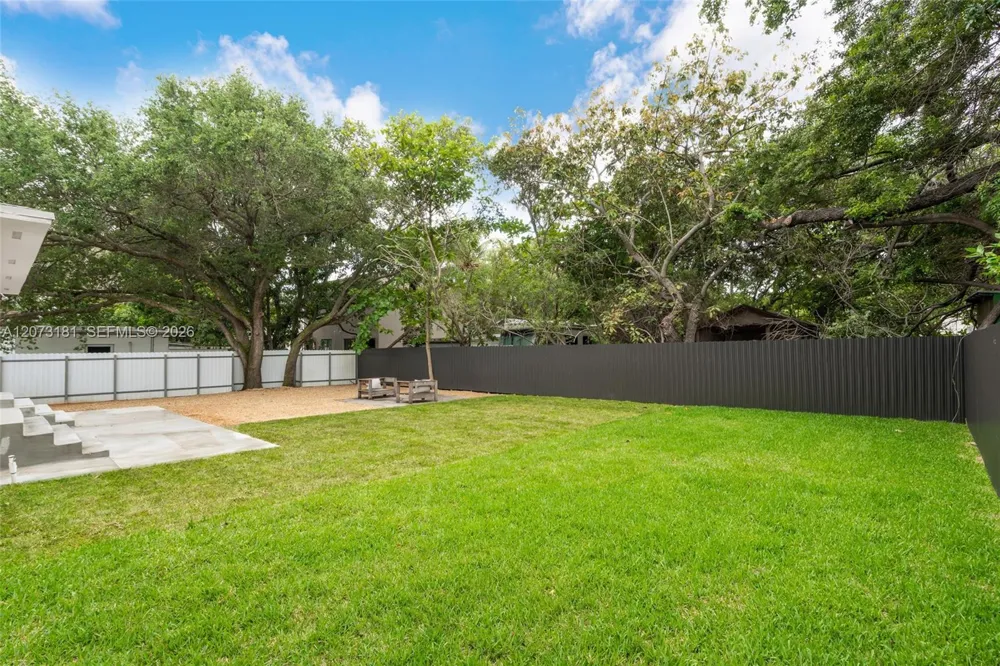 5510 NW 1st Ave Miami, FL 33127