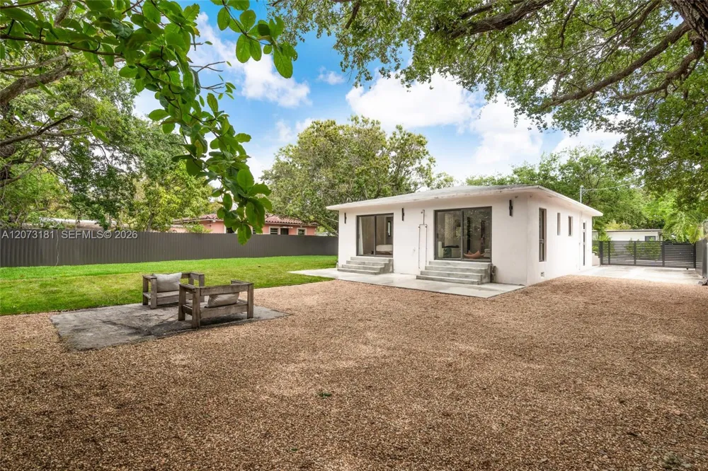 5510 NW 1st Ave Miami, FL 33127