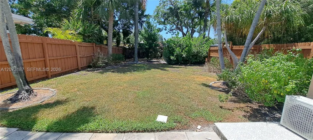 1644 NE 33rd St #B Oakland Park, FL 33334
