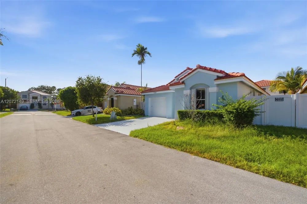 7336 Granada Way Margate, FL 33063