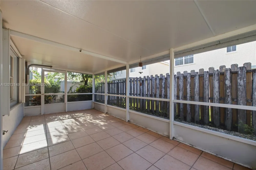 7336 Granada Way Margate, FL 33063