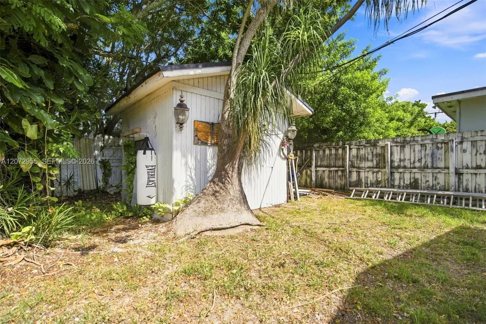 20001 Ranch Rd Cutler Bay, FL 33189