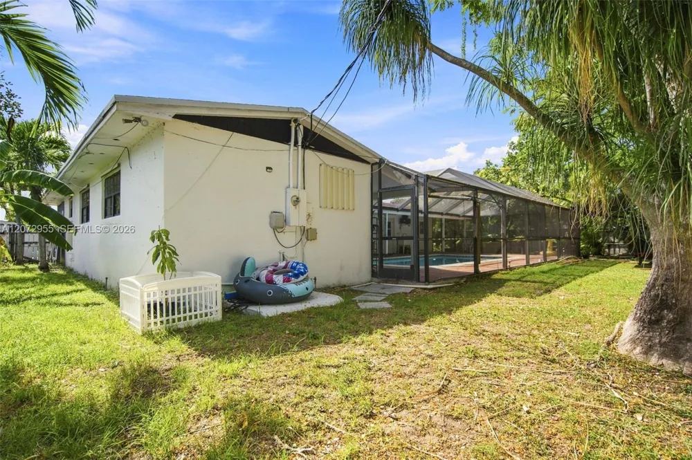 20001 Ranch Rd Cutler Bay, FL 33189