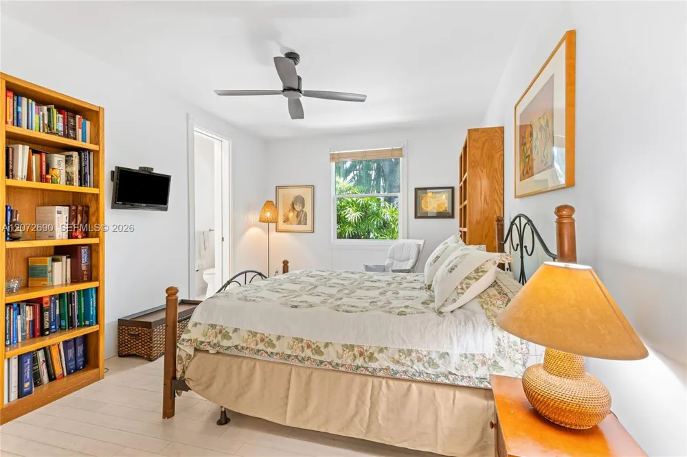 11050 Girasol Ave Coral Gables, FL 33156