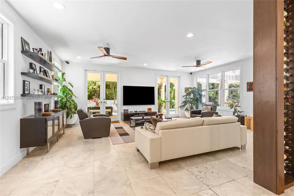 11050 Girasol Ave Coral Gables, FL 33156
