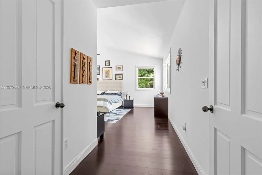 11050 Girasol Ave Coral Gables, FL 33156