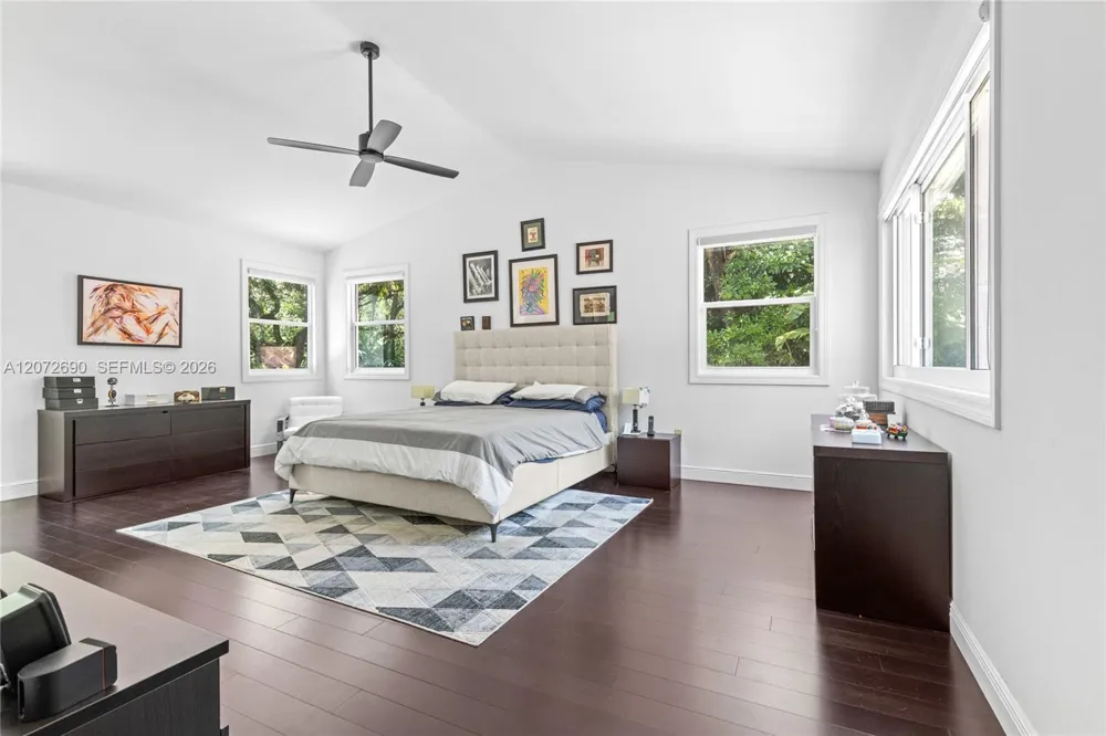 11050 Girasol Ave Coral Gables, FL 33156
