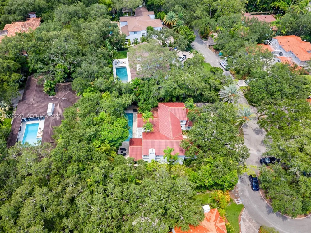 11050 Girasol Ave Coral Gables, FL 33156