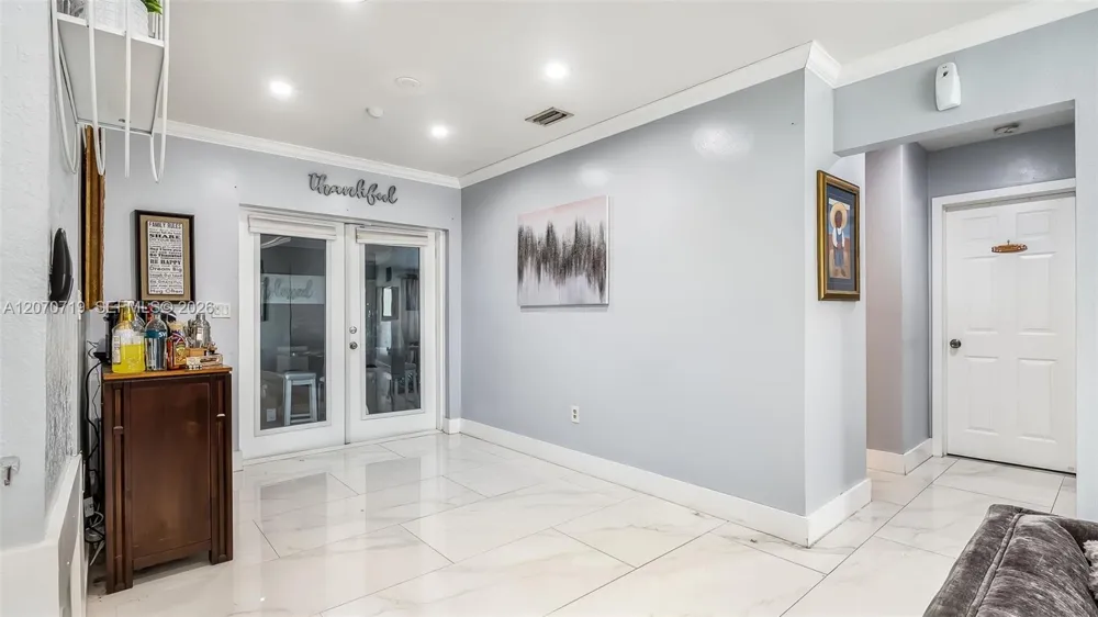 6901 SW 29th St Miramar, FL 33023