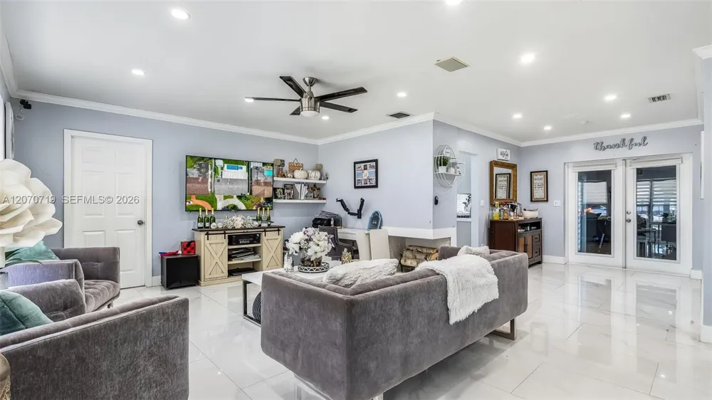 6901 SW 29th St Miramar, FL 33023