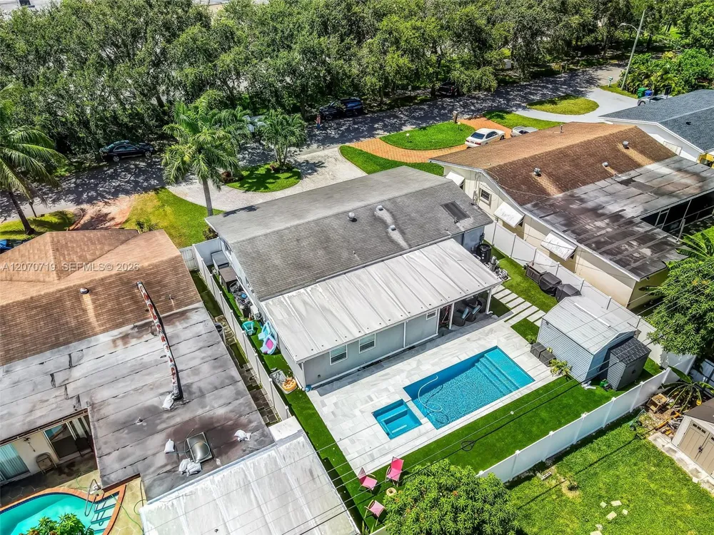 6901 SW 29th St Miramar, FL 33023