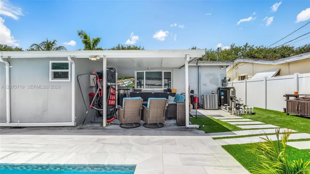6901 SW 29th St Miramar, FL 33023