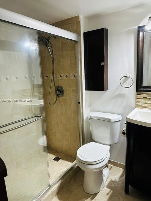 Address Not Shown Oakland Park, FL 33309