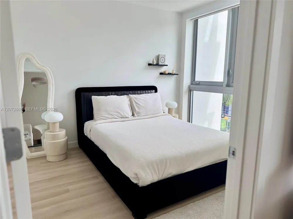 13800 Highland Dr #307 North Miami Beach, FL 33181