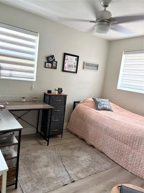 7810 NW 11th Ct