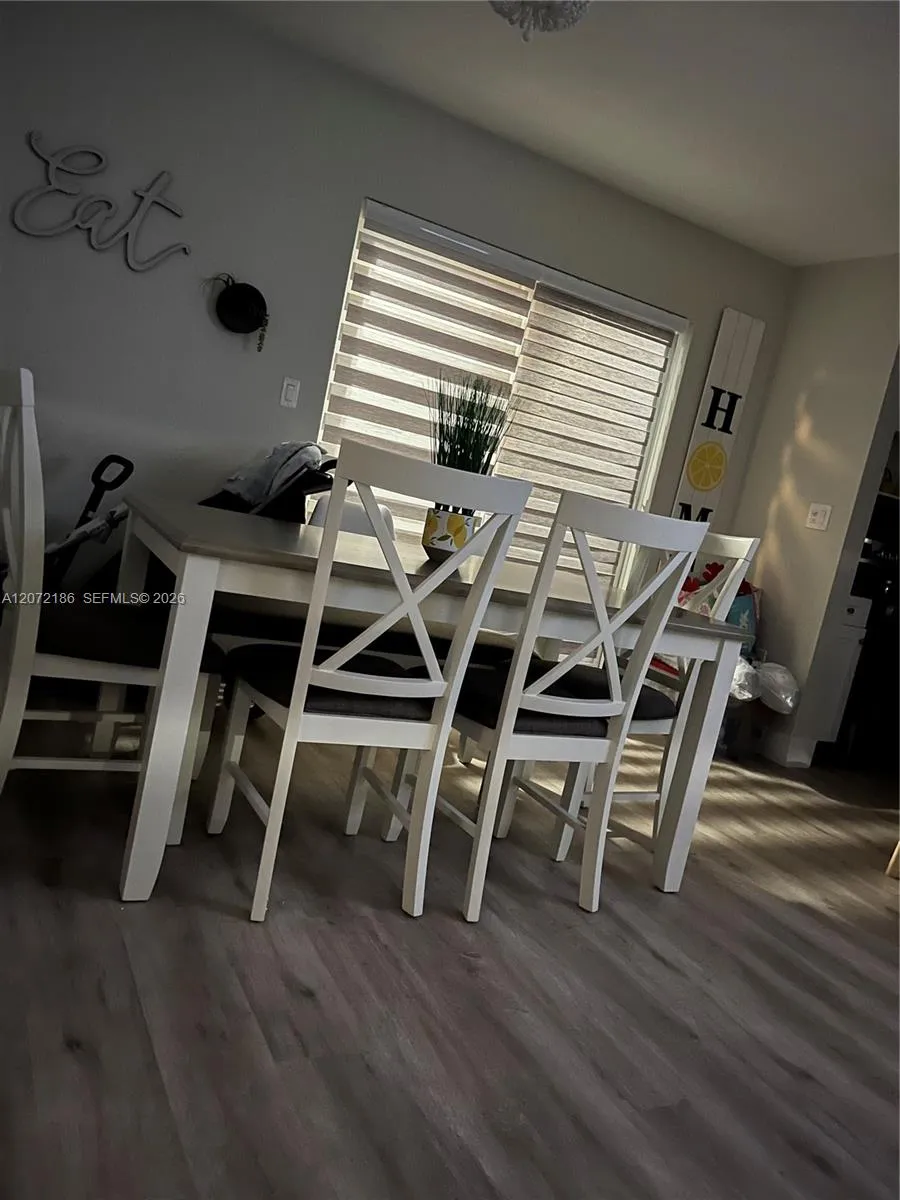 7810 NW 11th Ct Pembroke Pines, FL 33024