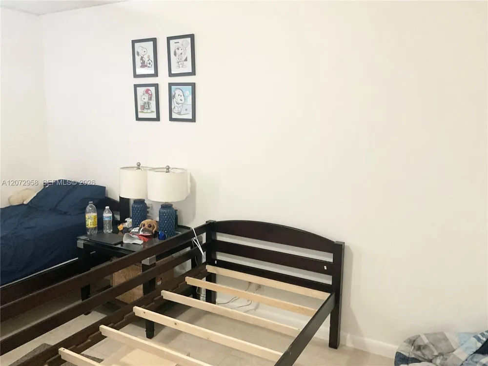 17901 NW 68th Ave #T207 Hialeah, FL 33015