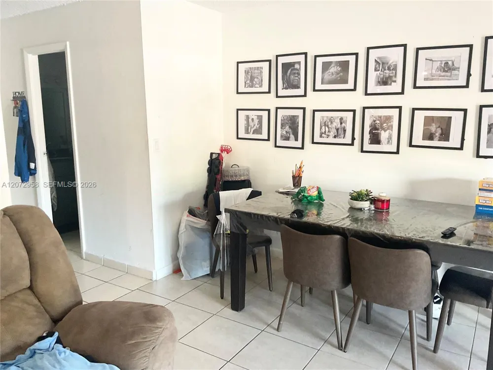 17901 NW 68th Ave #T207 Hialeah, FL 33015