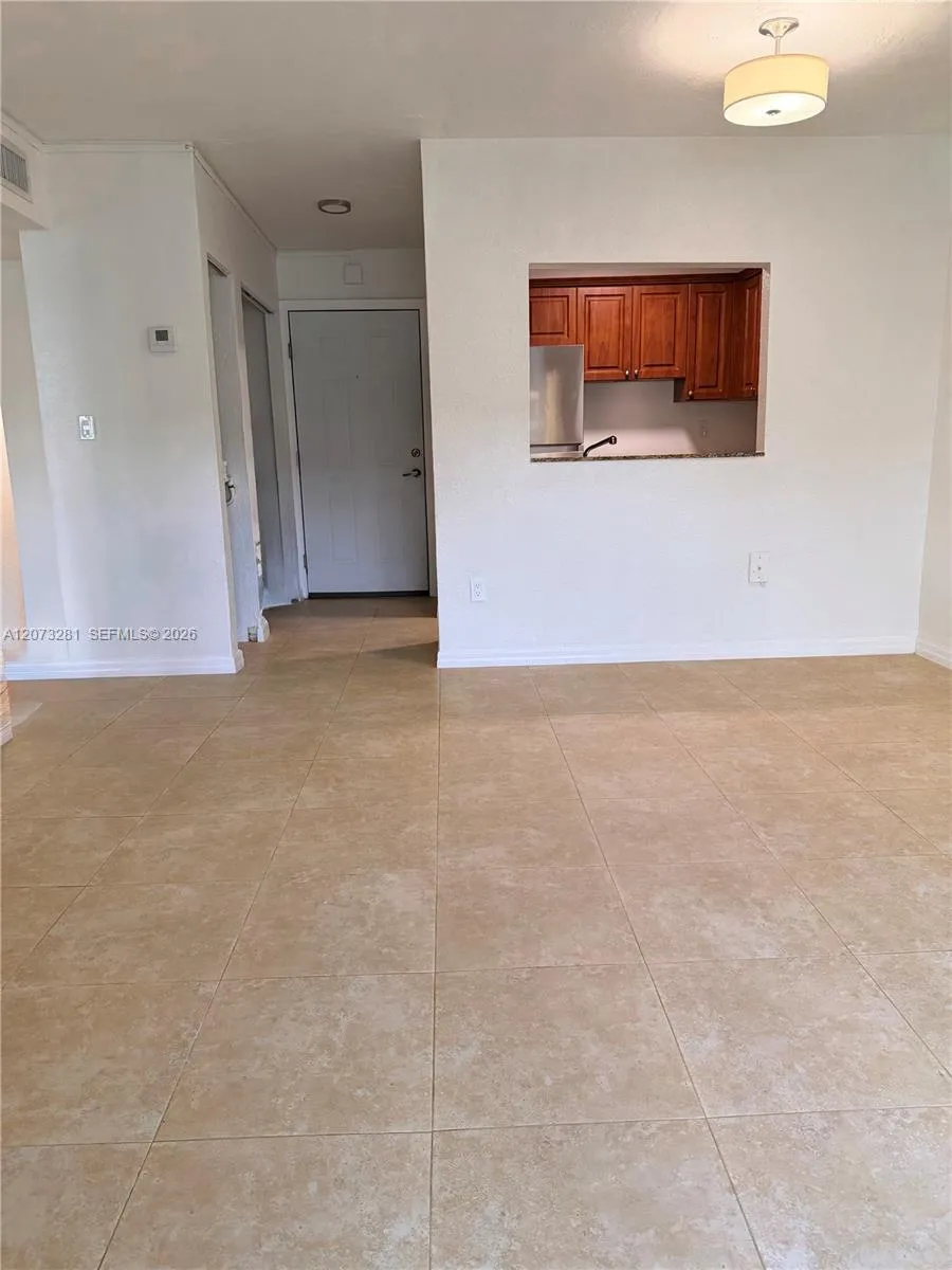 14500 SW 88th Ave #220 Palmetto Bay, FL 33176