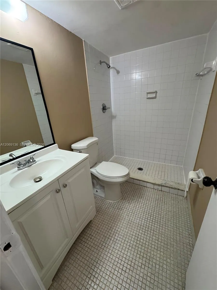 3129 Oakland Shores Dr #A109 Oakland Park, FL 33309