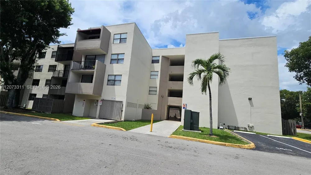 8000 SW 149th Ave #A411 Miami, FL 33193