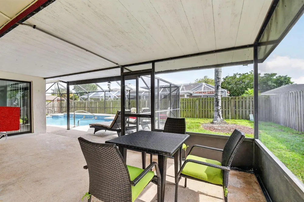 12260 Old Country Road S Wellington, FL 33414
