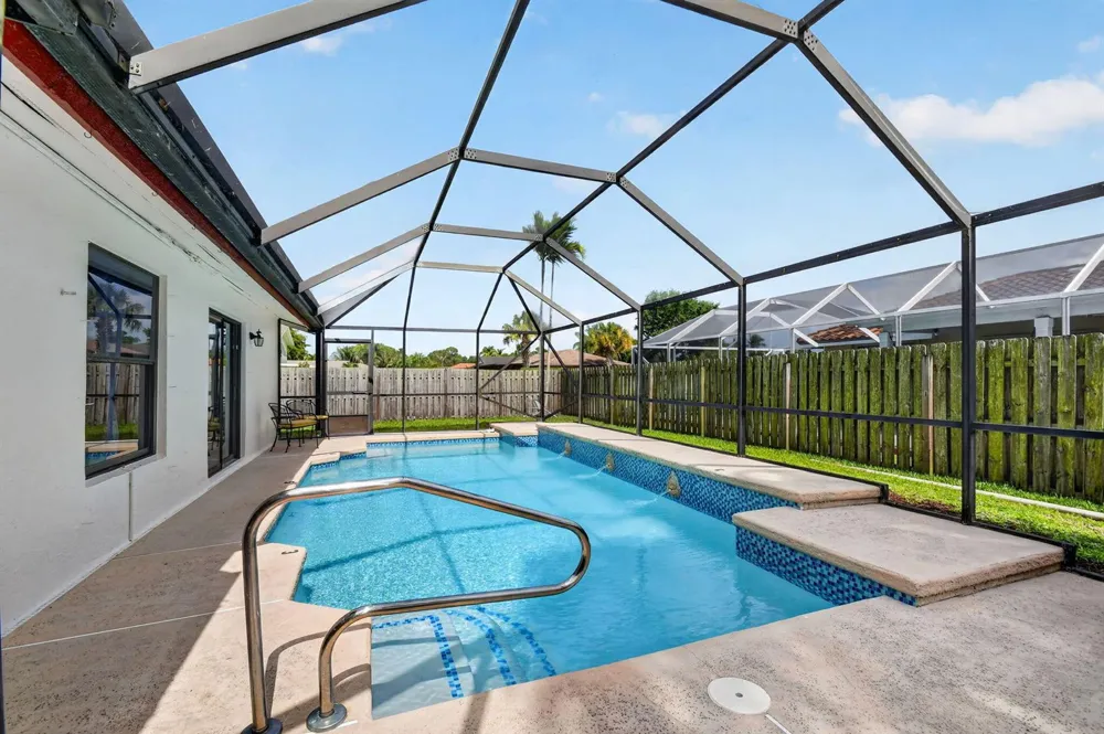 12260 Old Country Road S Wellington, FL 33414