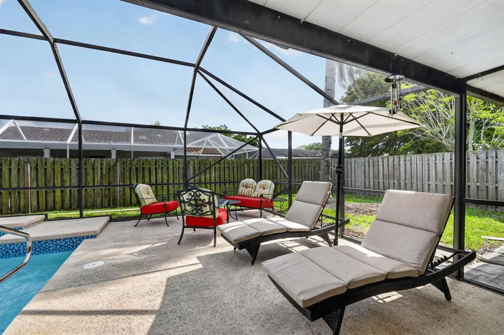 12260 Old Country Road S Wellington, FL 33414
