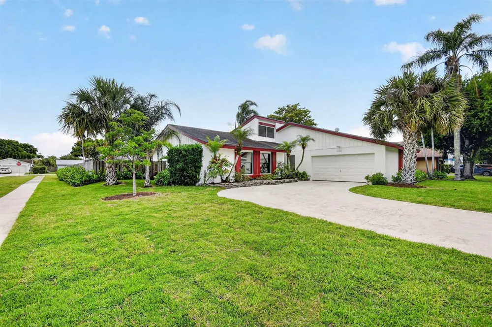12260 Old Country Road S Wellington, FL 33414
