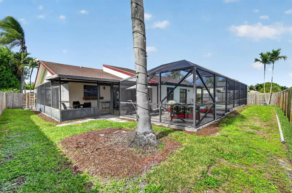 12260 Old Country Road S Wellington, FL 33414