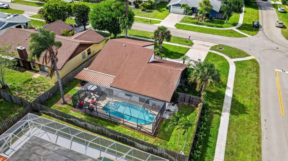 12260 Old Country Road S Wellington, FL 33414