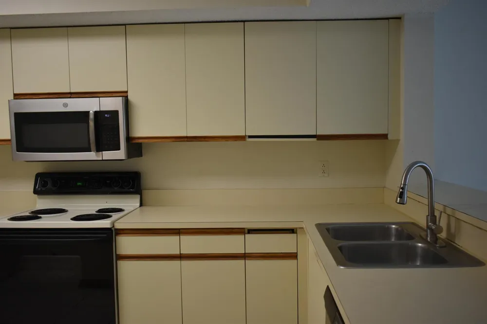 8298 NW 24TH STREET Coral Springs, FL 33065