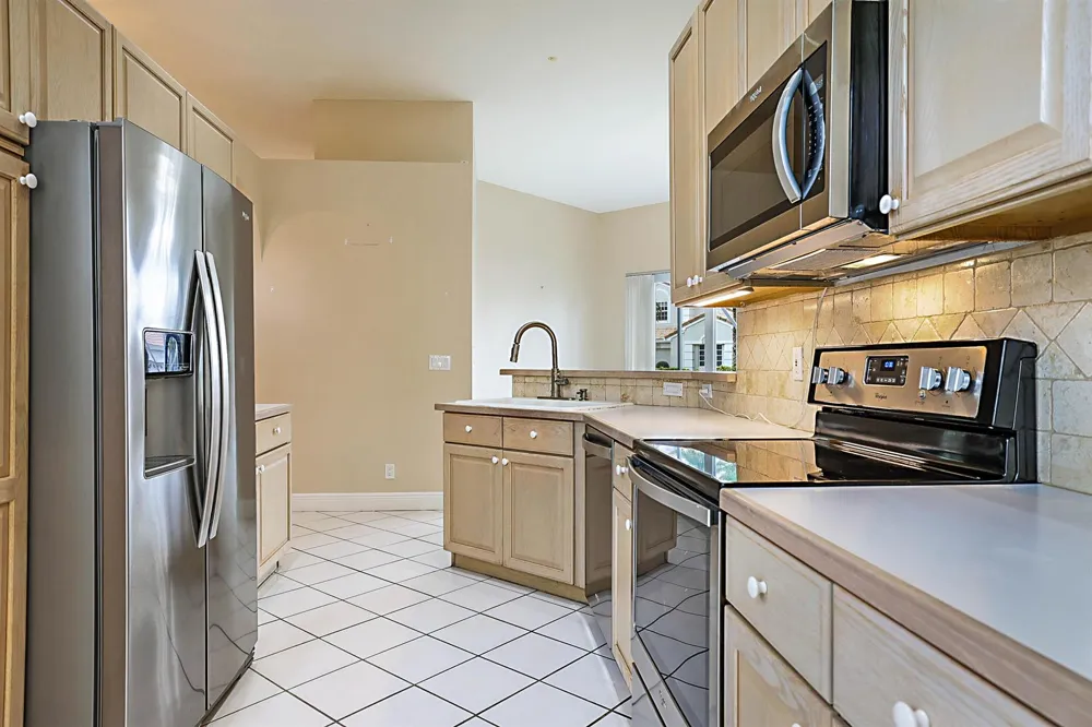 23444 Alzira Circle Boca Raton, FL 33433