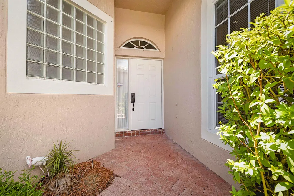23444 Alzira Circle Boca Raton, FL 33433