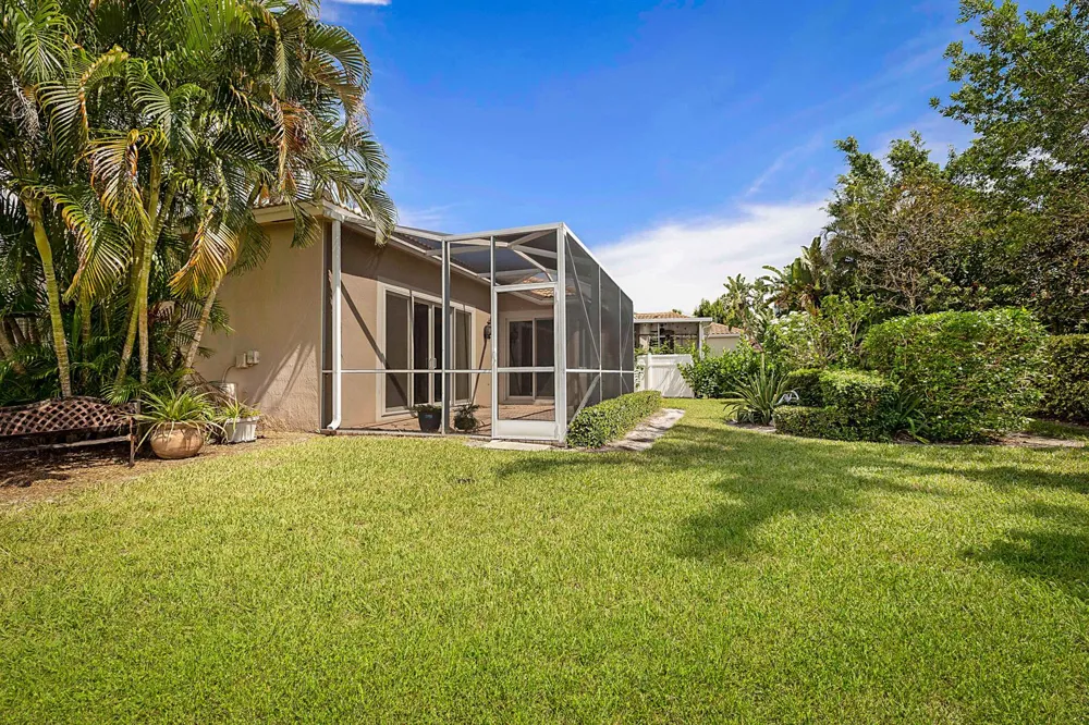 23444 Alzira Circle Boca Raton, FL 33433