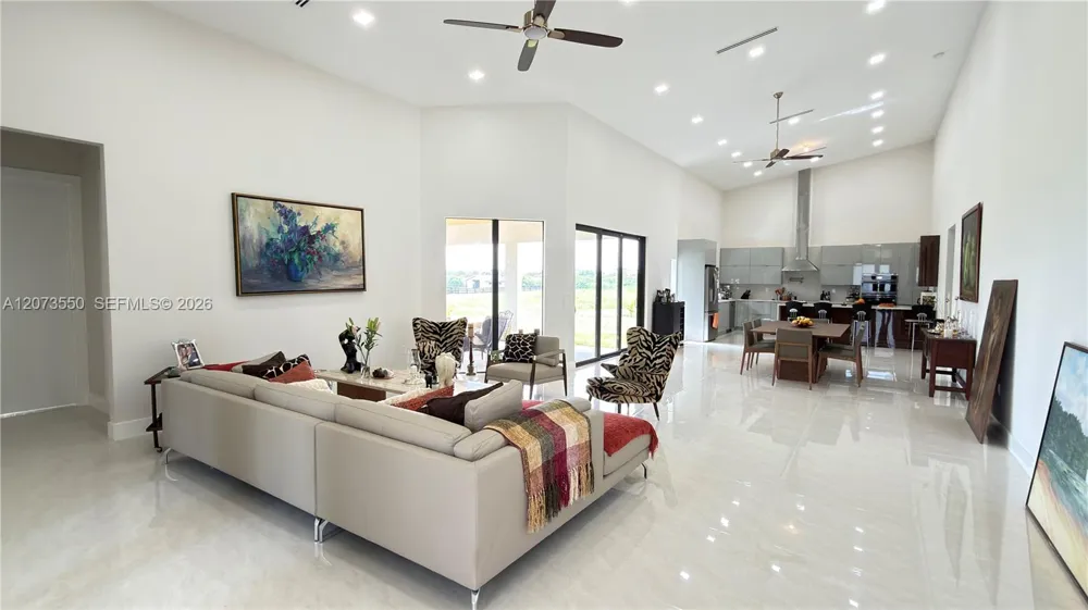 19860 Skyhawk Ln Loxahatchee, FL 33470