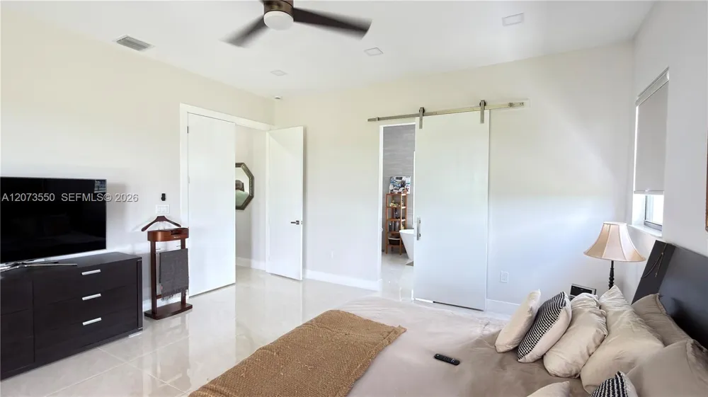 19860 Skyhawk Ln Loxahatchee, FL 33470