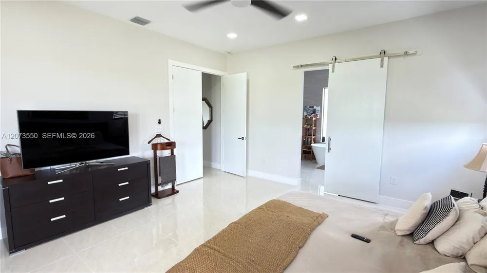 19860 Skyhawk Ln Loxahatchee, FL 33470